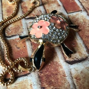 NWT Betsey Johnson Sea Turtle Pendant Necklace